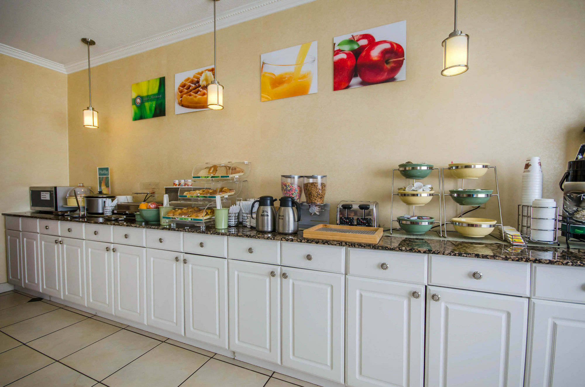 Quality Inn East Евансвіл Екстер'єр фото